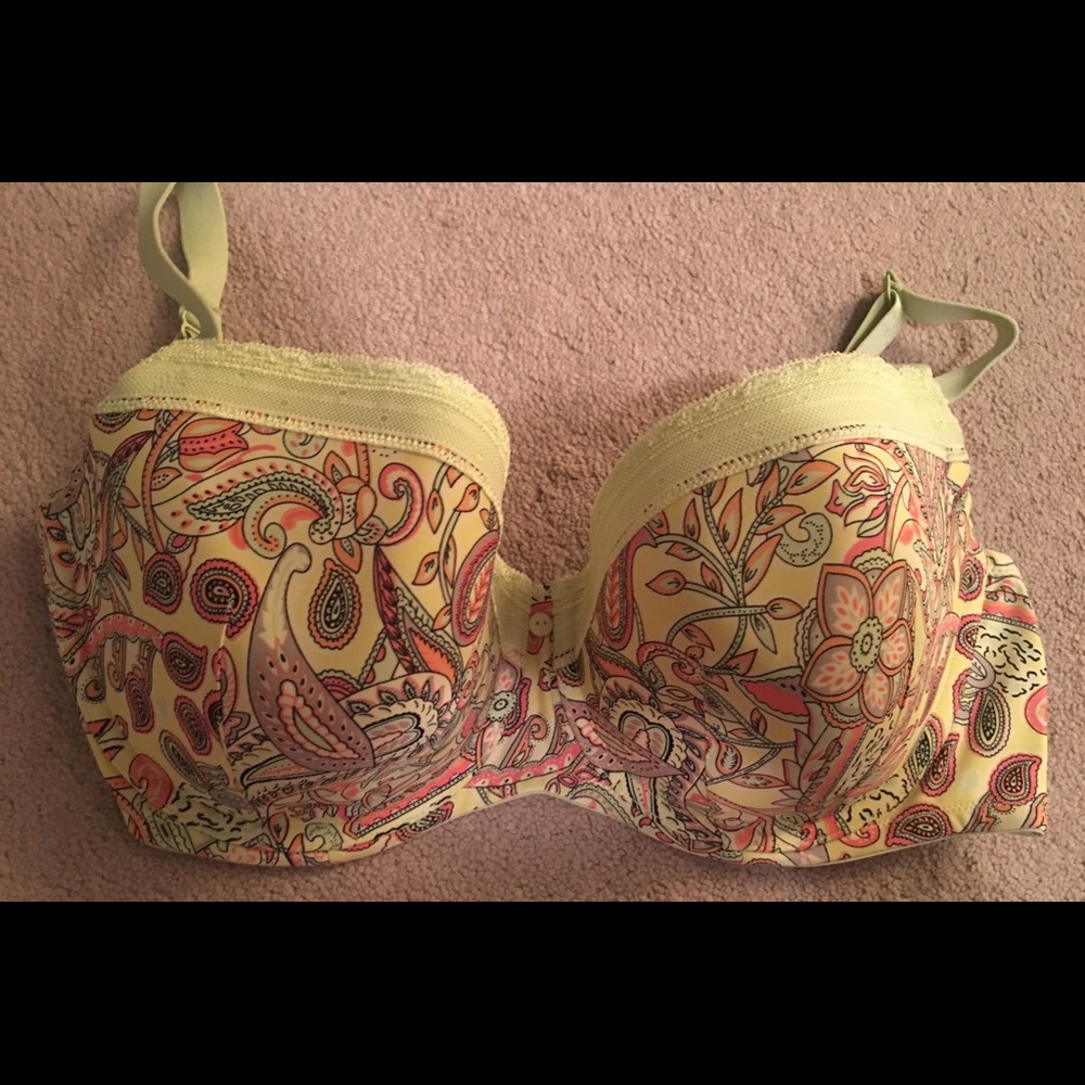 42DD Avenue Bra
